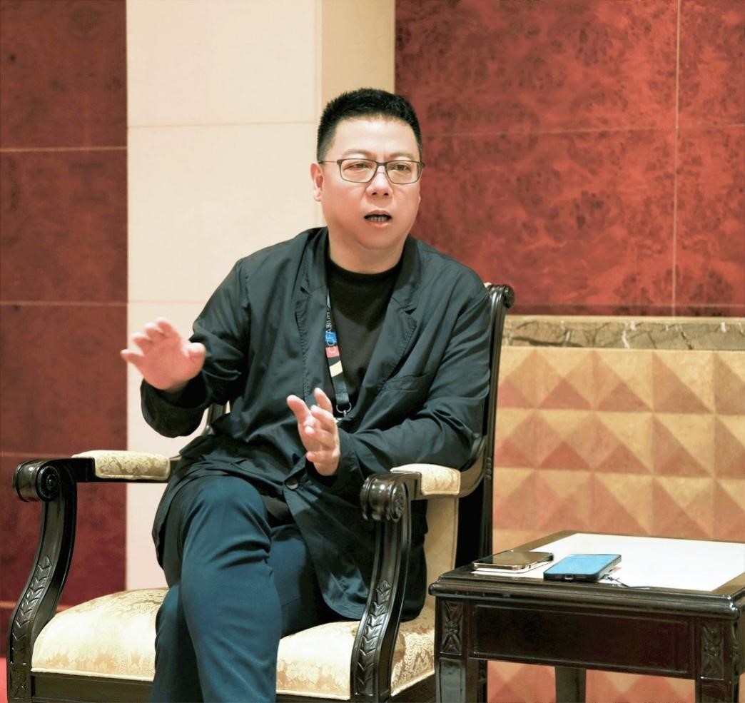 33.jpg 多彩联盟(中国游)官方网站